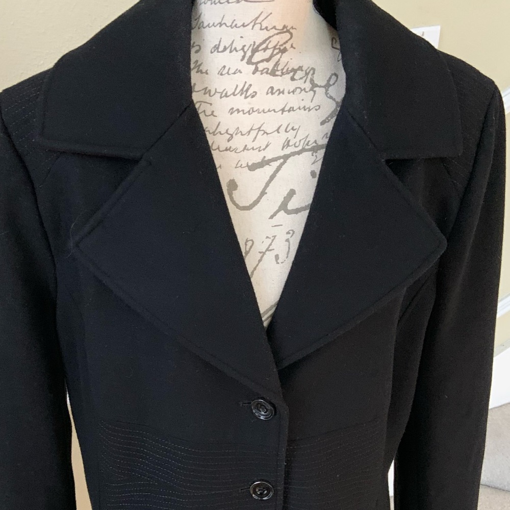 Tommy Hilfiger trench Coat worn 1 season
